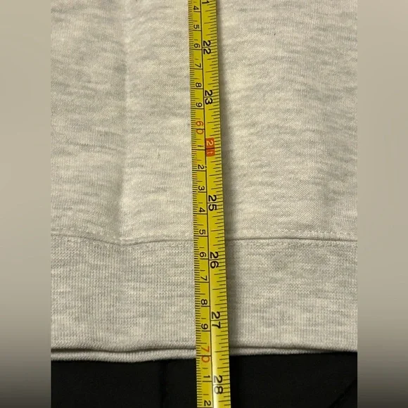 Bedford Fall NY Sweatshirt M snug NWOT It’s A Wonderful Life Christmas film - Picture 7 of 12